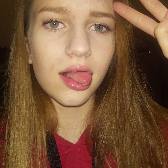 Meet your Posher, Megan - Picture 1 of 1